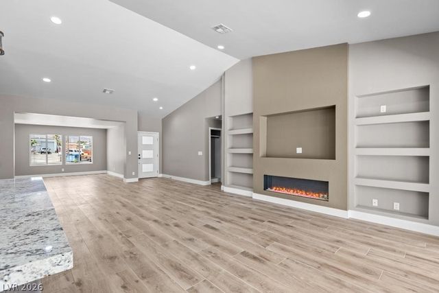 3360 North Pioneer Way, Las Vegas, NV 89129