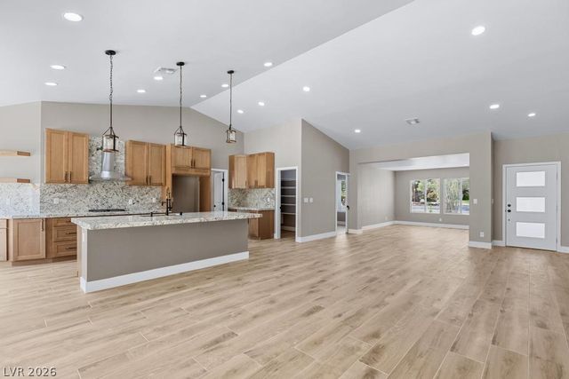 3360 North Pioneer Way, Las Vegas, NV 89129
