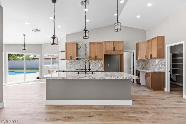 3360 North Pioneer Way, Las Vegas, NV 89129