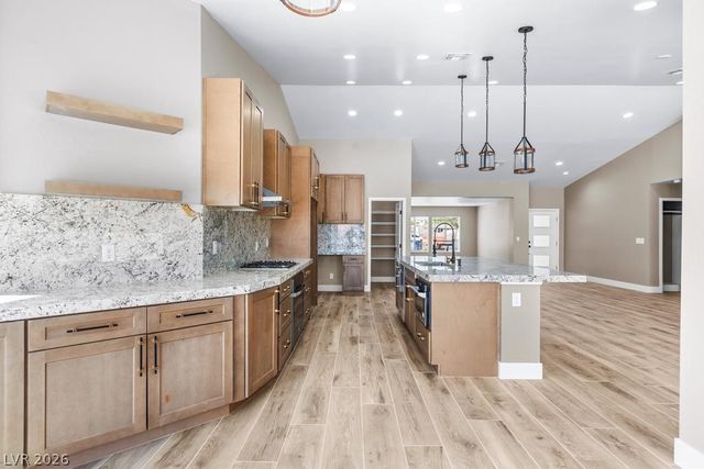 3360 North Pioneer Way, Las Vegas, NV 89129