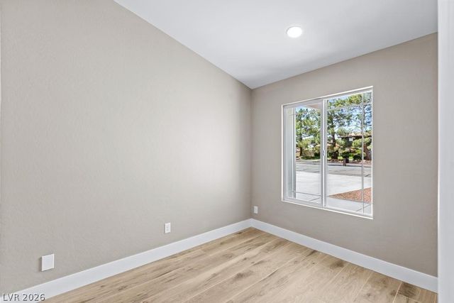 3360 North Pioneer Way, Las Vegas, NV 89129