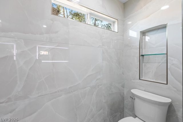 3360 North Pioneer Way, Las Vegas, NV 89129