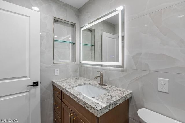 3360 North Pioneer Way, Las Vegas, NV 89129