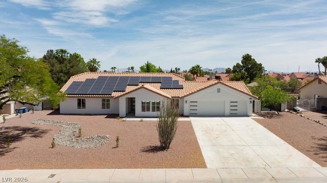 3360 North Pioneer Way, Las Vegas, NV 89129