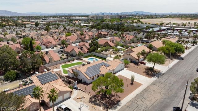 3360 North Pioneer Way, Las Vegas, NV 89129