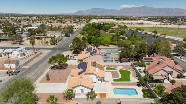 3360 North Pioneer Way, Las Vegas, NV 89129