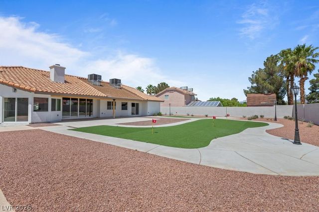 3360 North Pioneer Way, Las Vegas, NV 89129