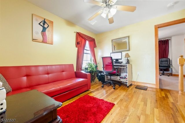 126 Amherst St, East Orange City, NJ 07018
