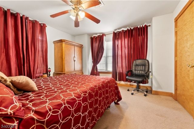 126 Amherst St, East Orange City, NJ 07018