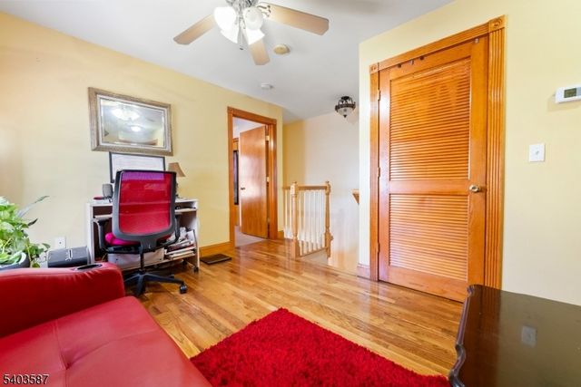 126 Amherst St, East Orange City, NJ 07018