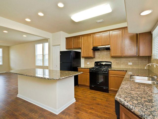 335 Rachel ST Main Home, San Marcos, TX 78666