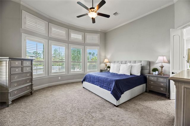 1002 Pleasant Pines Lane, Pinehurst, TX 77362