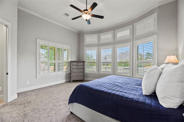 1002 Pleasant Pines Lane, Pinehurst, TX 77362