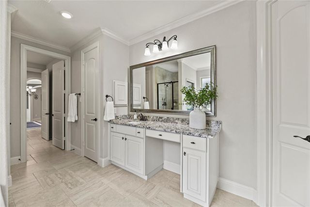 1002 Pleasant Pines Lane, Pinehurst, TX 77362