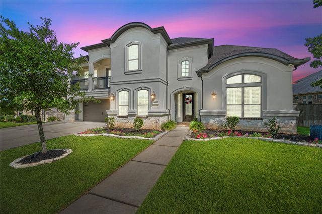 1002 Pleasant Pines Lane, Pinehurst, TX 77362