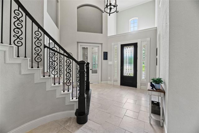 1002 Pleasant Pines Lane, Pinehurst, TX 77362