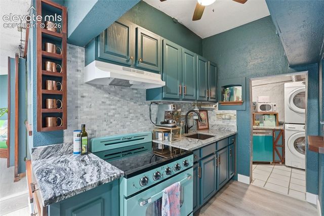 370 Ruxton Avenue, Manitou Springs, CO 80829