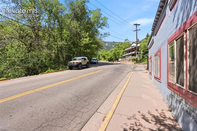 370 Ruxton Avenue, Manitou Springs, CO 80829