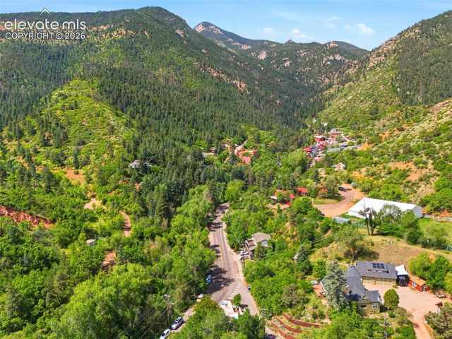 370 Ruxton Avenue, Manitou Springs, CO 80829