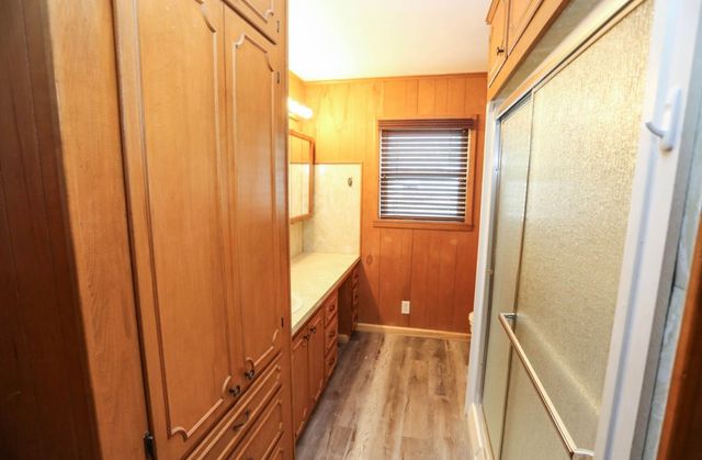 405 W Neely Avenue, Comanche, TX 76442