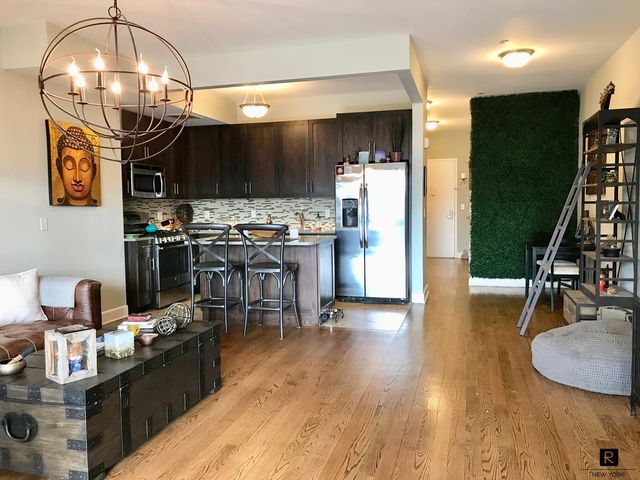 90 Bay Street Landing # 2-G, New York City, NY 10301