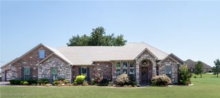 475923 1111 Road, Muldrow, OK 74948