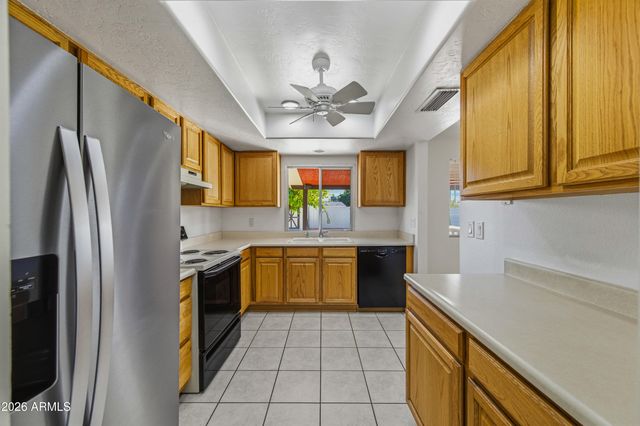 2115 E GREENWAY Drive, Tempe, AZ 85282