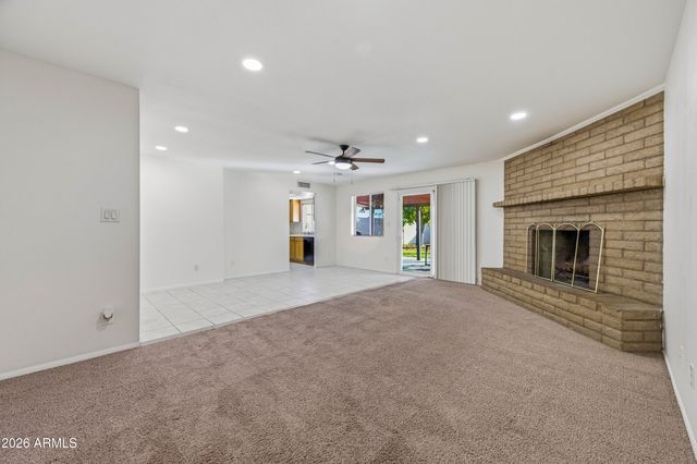 2115 E GREENWAY Drive, Tempe, AZ 85282