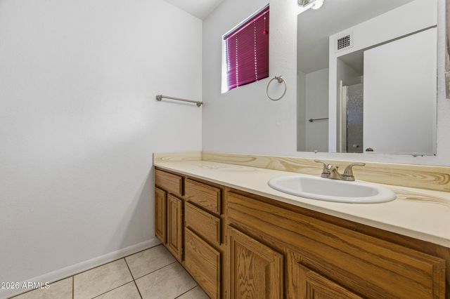 2115 E GREENWAY Drive, Tempe, AZ 85282