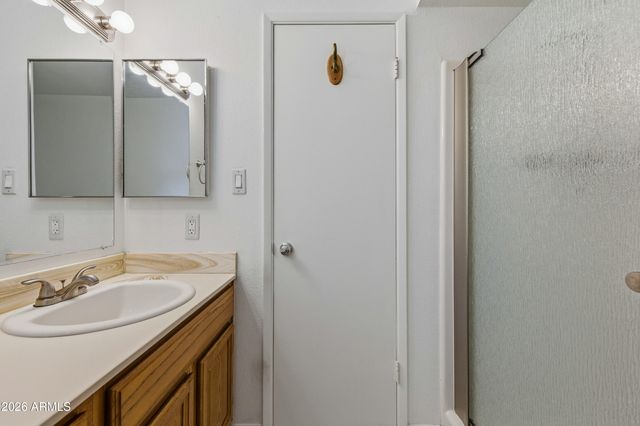 2115 E GREENWAY Drive, Tempe, AZ 85282