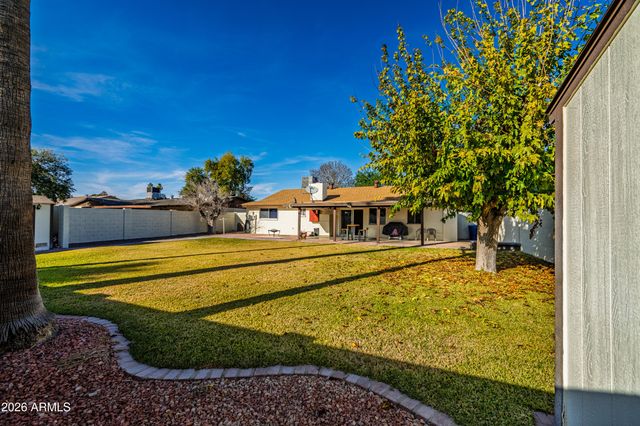2115 E GREENWAY Drive, Tempe, AZ 85282