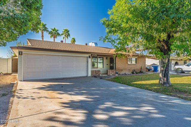 2115 E GREENWAY Drive, Tempe, AZ 85282
