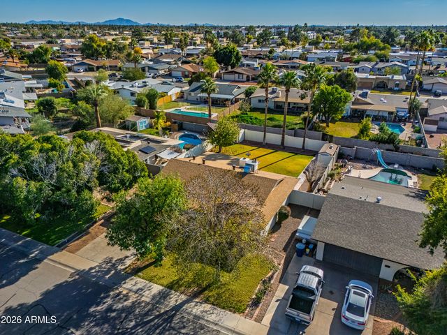 2115 E GREENWAY Drive, Tempe, AZ 85282