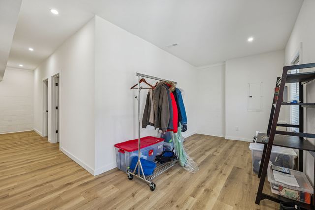 133 Grices Creek Rd, Cumberland City, TN 37050