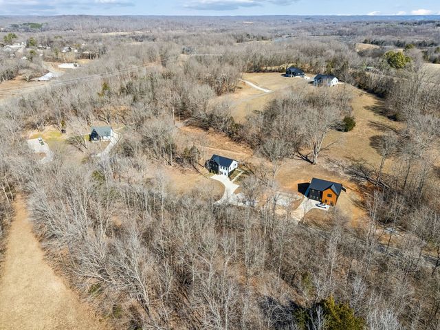 133 Grices Creek Rd, Cumberland City, TN 37050
