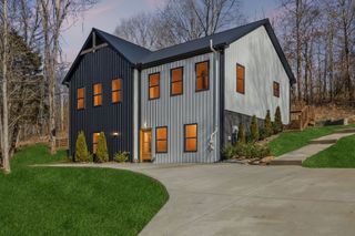 133 Grices Creek Rd, Cumberland City, TN 37050