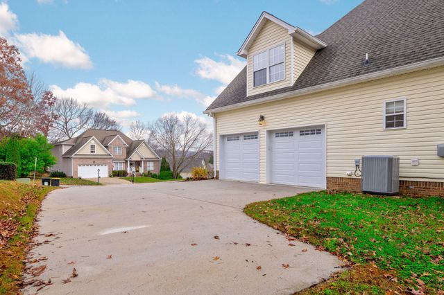 3961 Bentwood Cove Drive, Apison, TN 37302