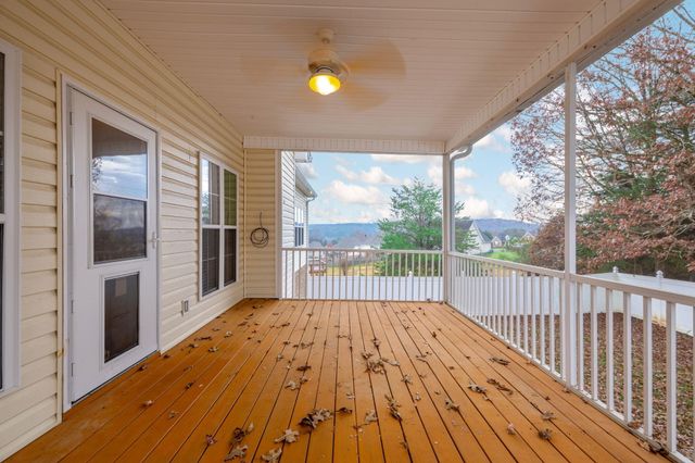 3961 Bentwood Cove Drive, Apison, TN 37302