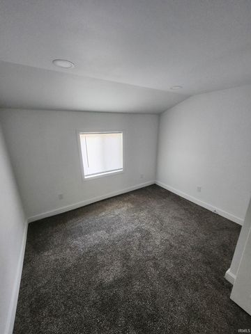 1324 E Illinois Street, Evansville, IN 47711