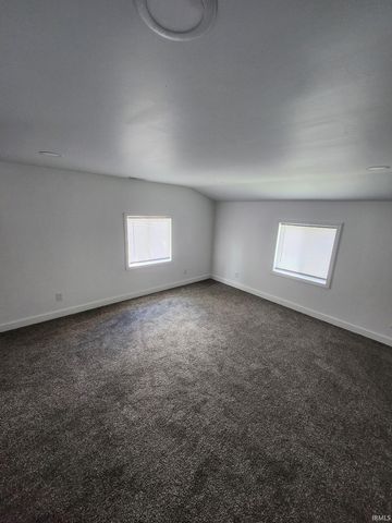 1324 E Illinois Street, Evansville, IN 47711