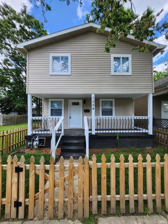 1324 E Illinois Street, Evansville, IN 47711