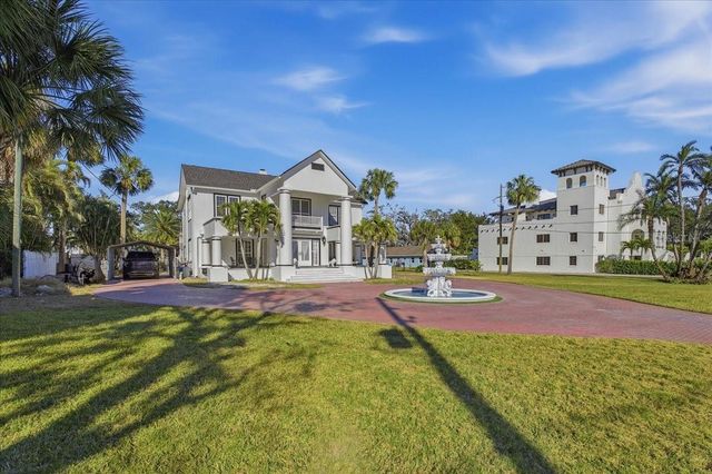 208 N SPRING BOULEVARD, Tarpon Springs, FL 34689