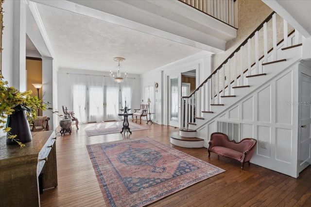 208 N SPRING BOULEVARD, Tarpon Springs, FL 34689