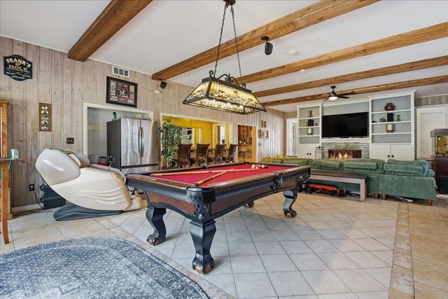 208 N SPRING BOULEVARD, Tarpon Springs, FL 34689