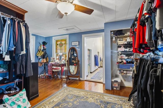 208 N SPRING BOULEVARD, Tarpon Springs, FL 34689