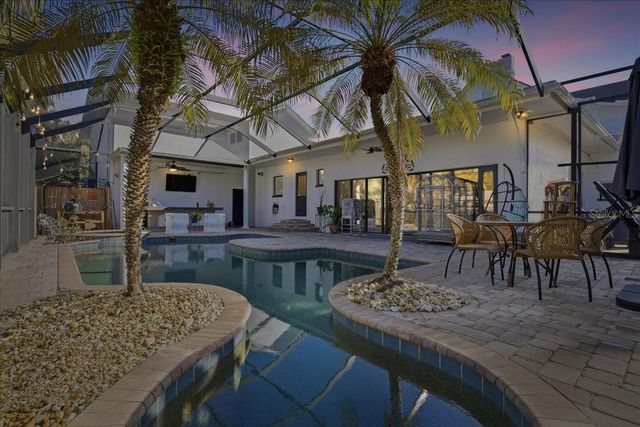 208 N SPRING BOULEVARD, Tarpon Springs, FL 34689