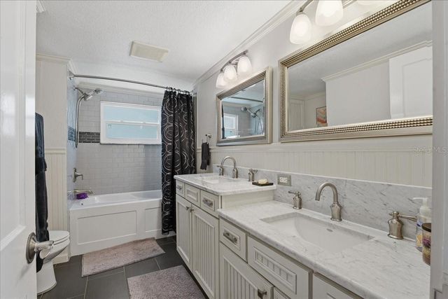 208 N SPRING BOULEVARD, Tarpon Springs, FL 34689