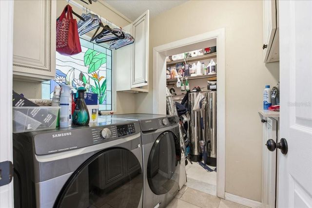 208 N SPRING BOULEVARD, Tarpon Springs, FL 34689