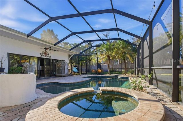 208 N SPRING BOULEVARD, Tarpon Springs, FL 34689