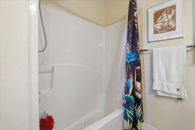 208 N SPRING BOULEVARD, Tarpon Springs, FL 34689